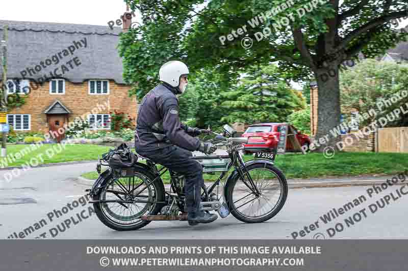 Vintage motorcycle club;eventdigitalimages;no limits trackdays;peter wileman photography;vintage motocycles;vmcc banbury run photographs